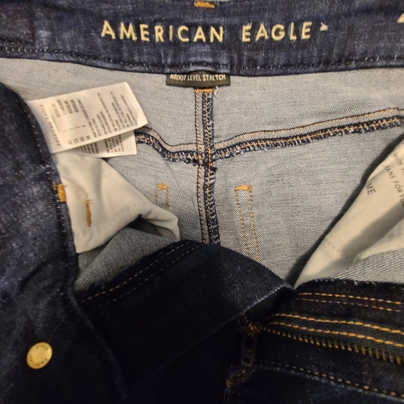American Eagle Curvy Super High-rise Jeggings - Picture 3 of 4
